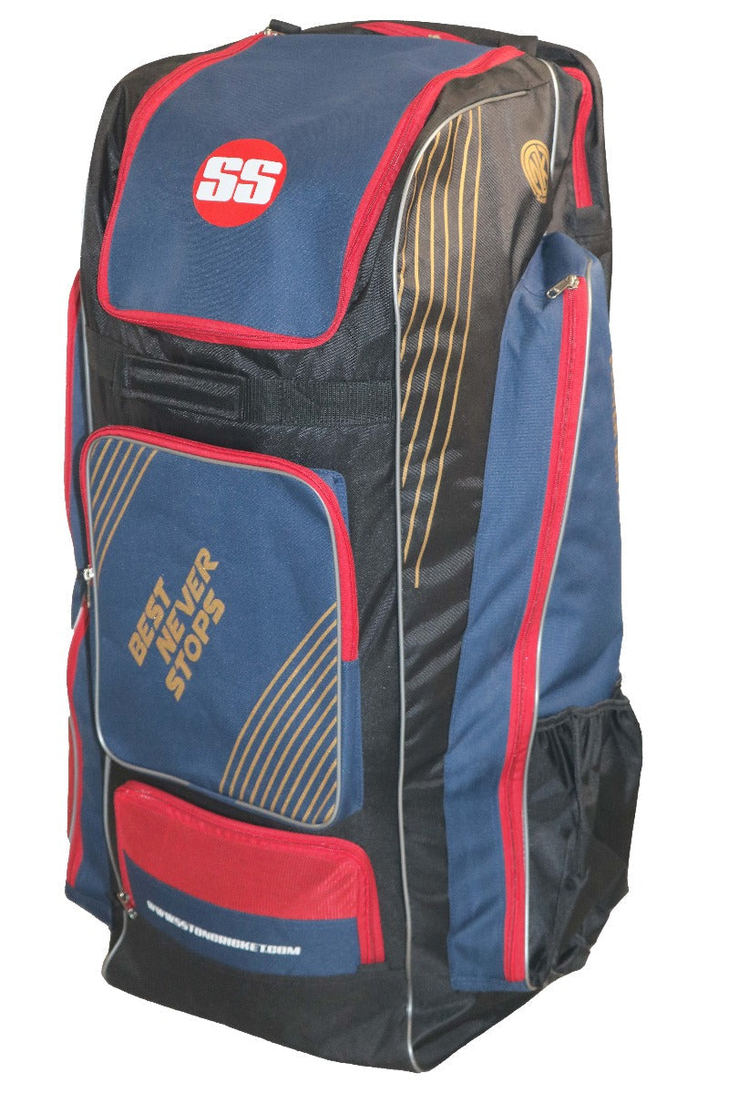 SS Players Duffle Cricket Kitbag (6 Bat Sleeve)