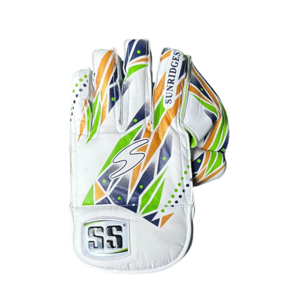 SS Aerolite Cricket Keeping Gloves