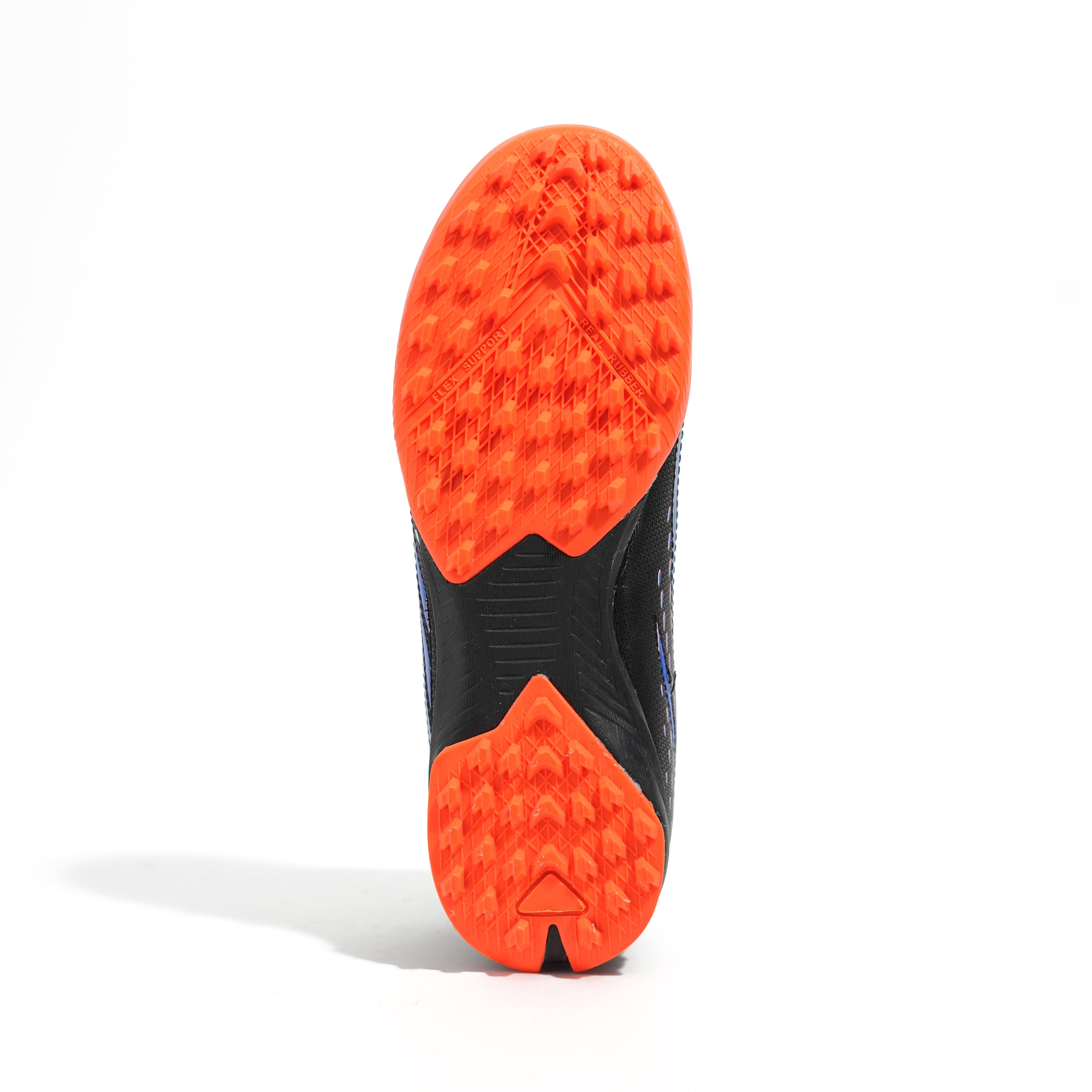 Puls8 Indoor Football Stud