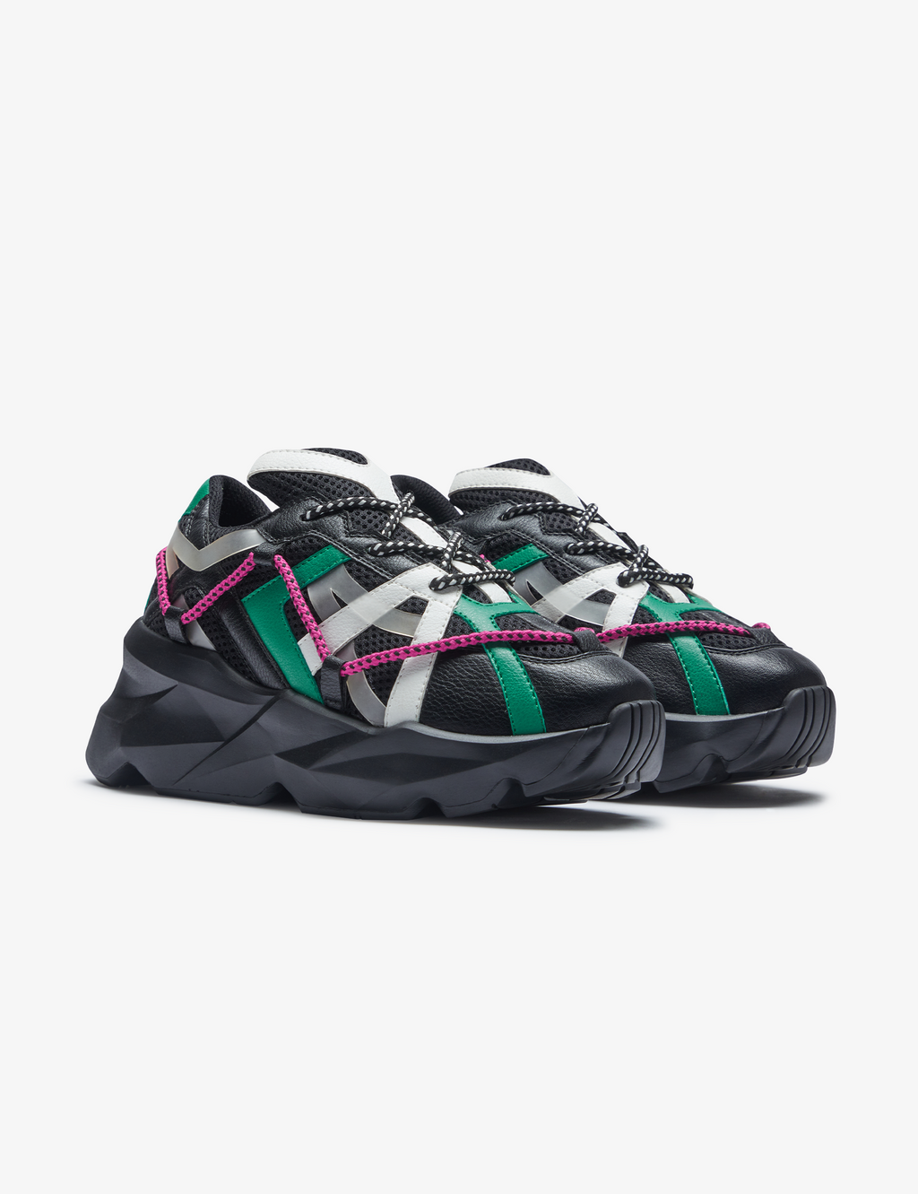 733 black over-panelled chunky sneaker