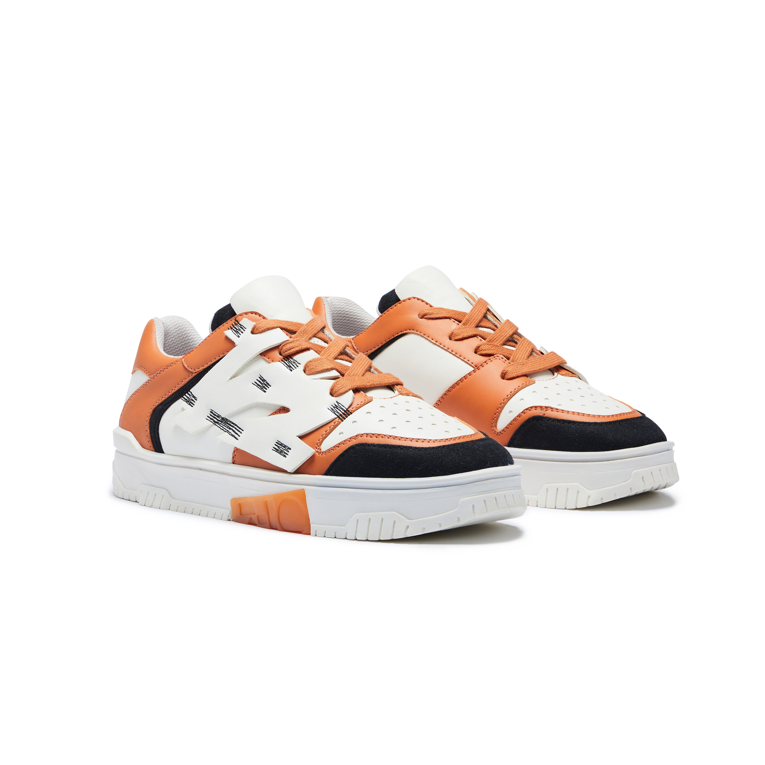 735 Cheeto Chunky Orange Low-Top Sneakers - The Grand Sale