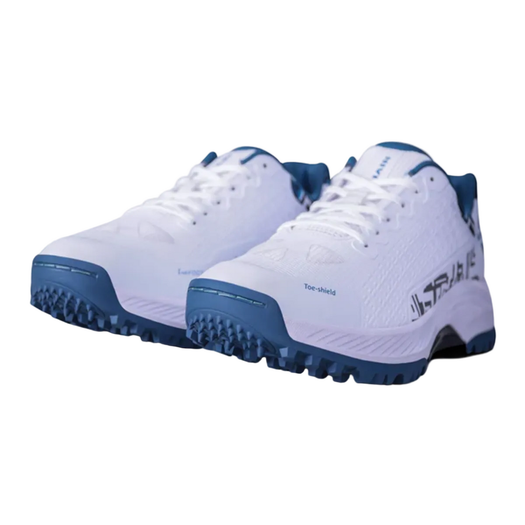 Nivia Crick-1000 2.0 Cricket Shoes