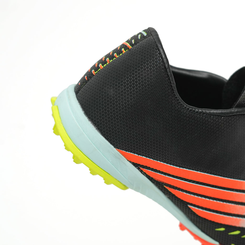Puls8 Turf Football Shoes