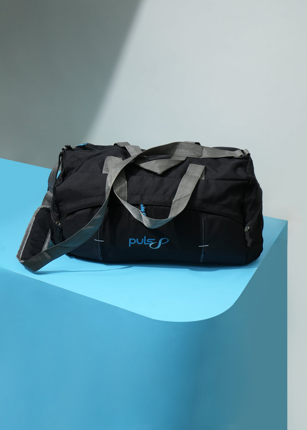 Puls8 Duffle Gym Bag