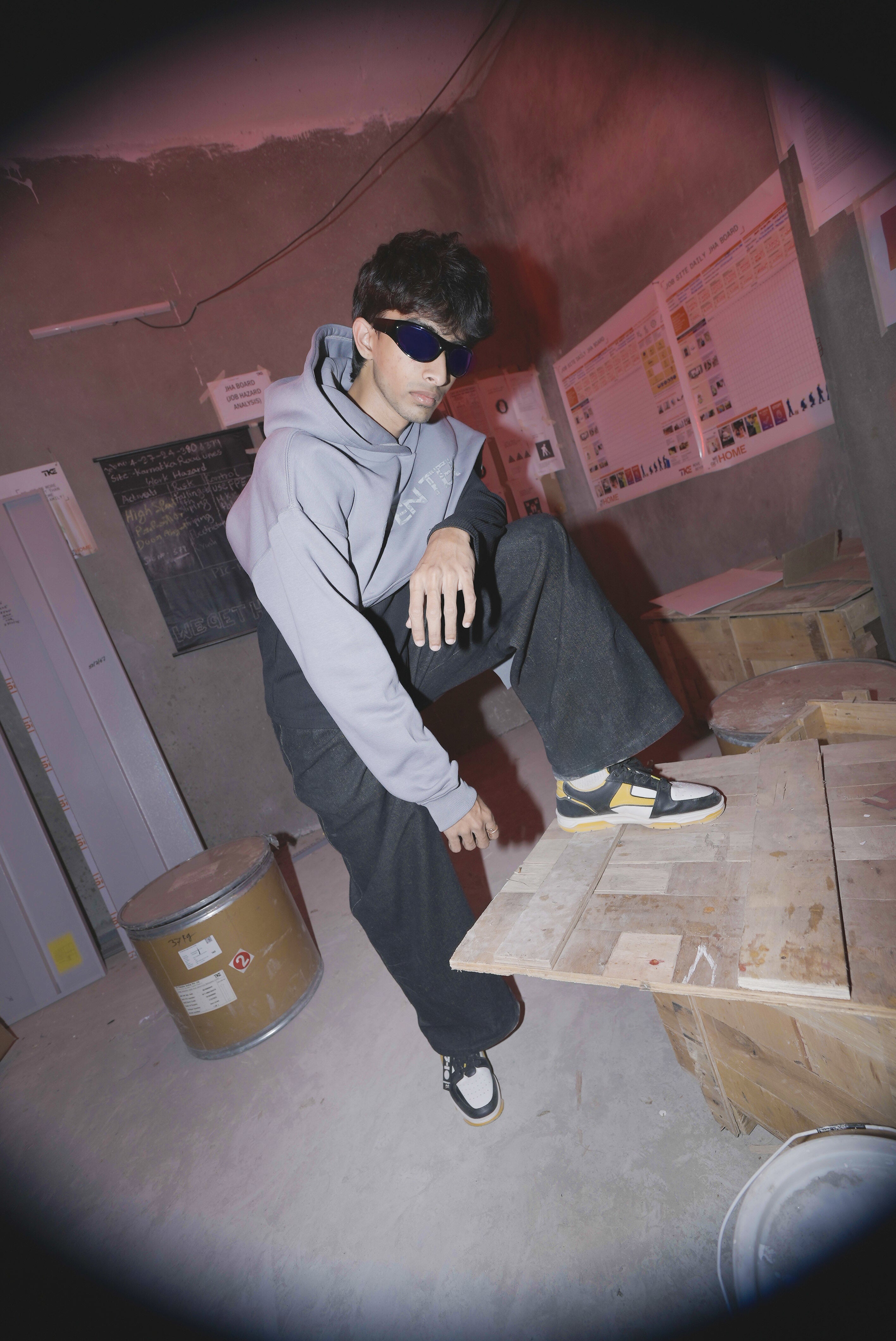 Seven Ten Hoodie Grey
