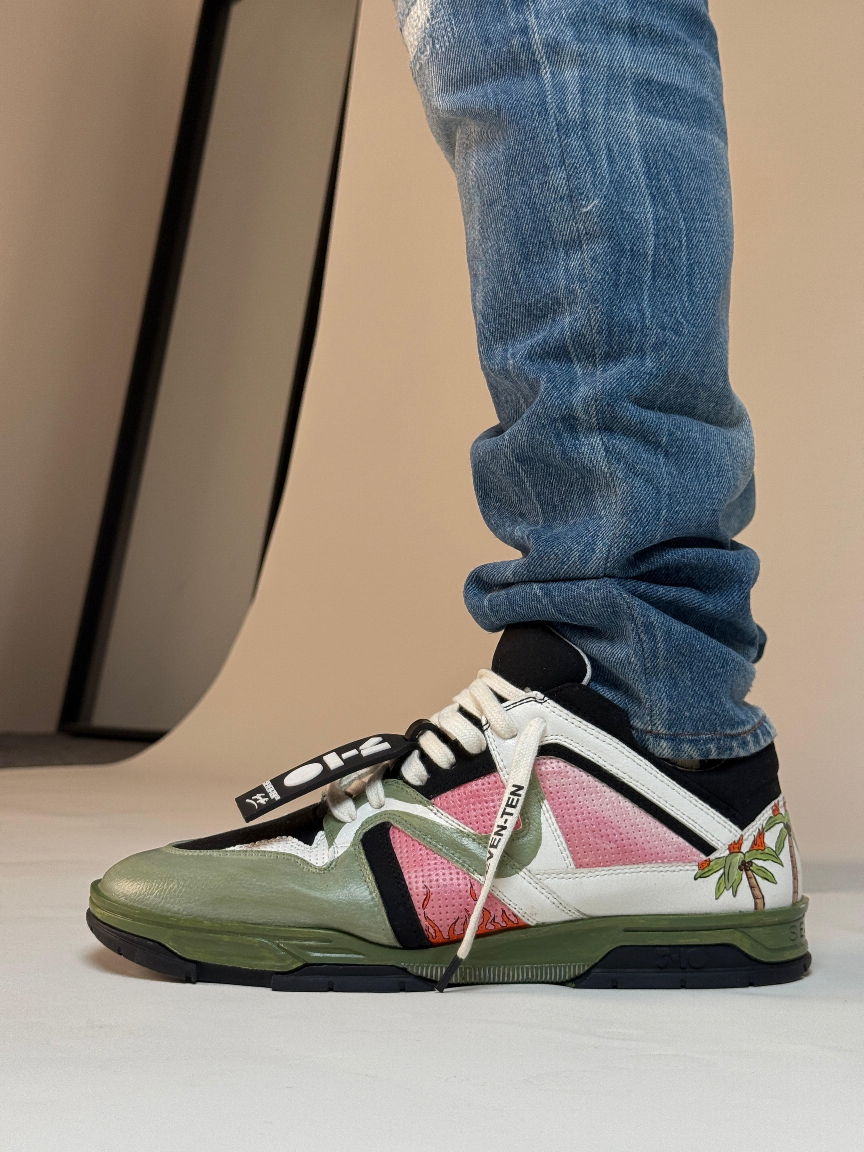 Savage Sneaker