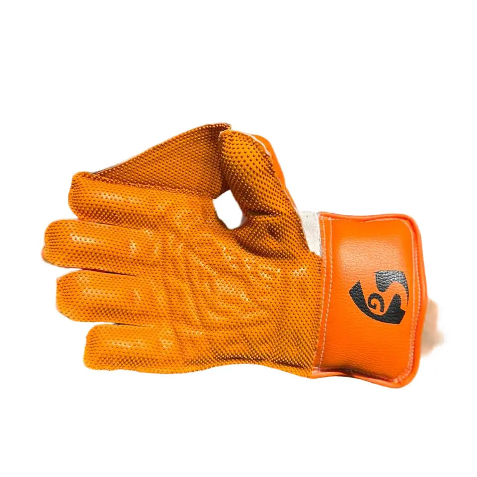 SG RP17 Club Cricket Keeping Gloves