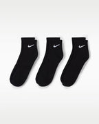 Nike Everyday Dri-Fit Crew Casual Socks