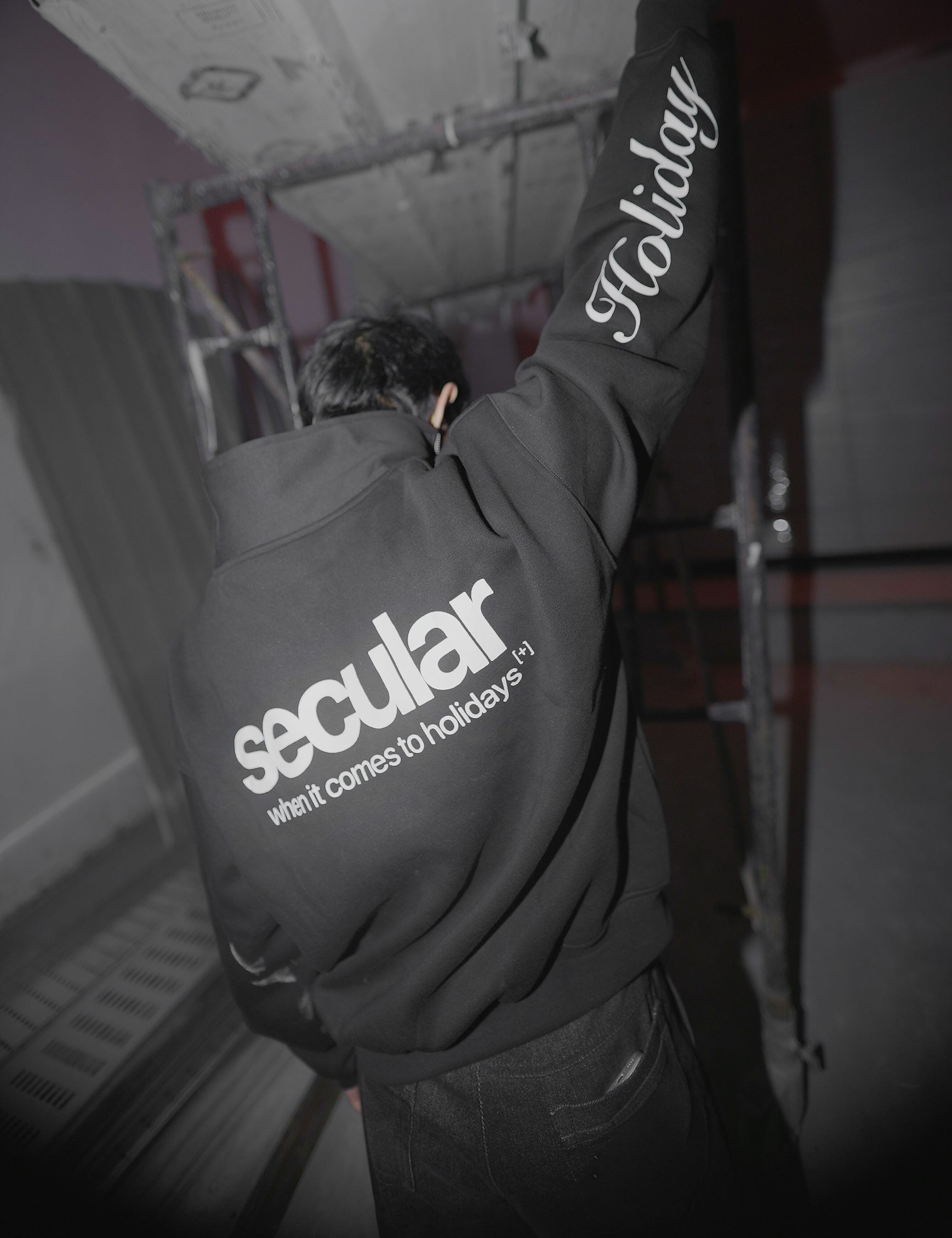 Holiday | Quarter Zip - The Grand Sale